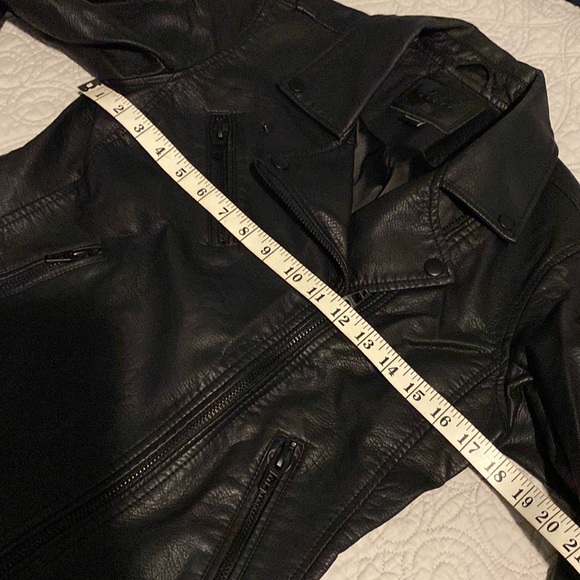 Blank NYC Black Vegan Leather Moto Jacket - Picture 7 of 12